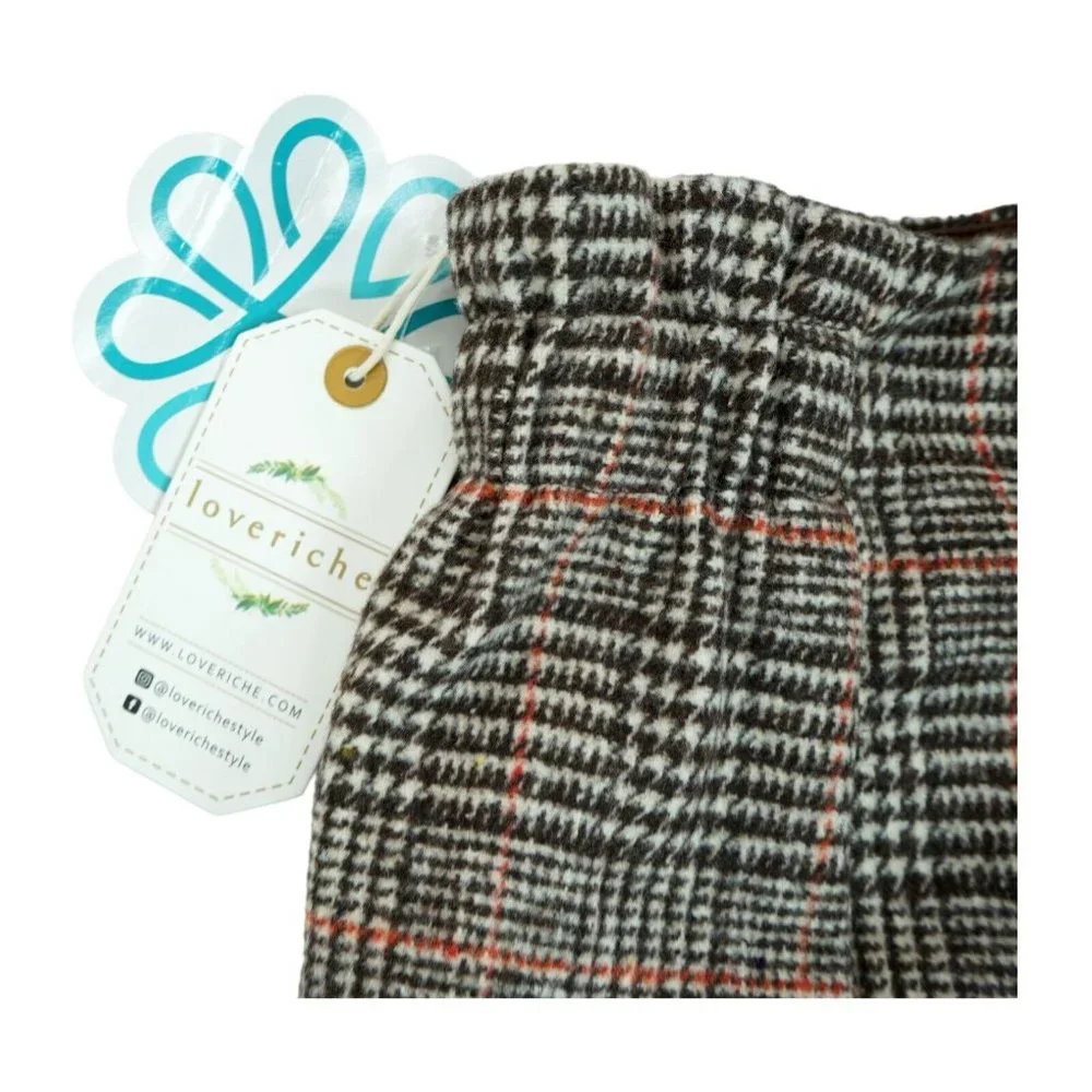 Love Riche measures inches